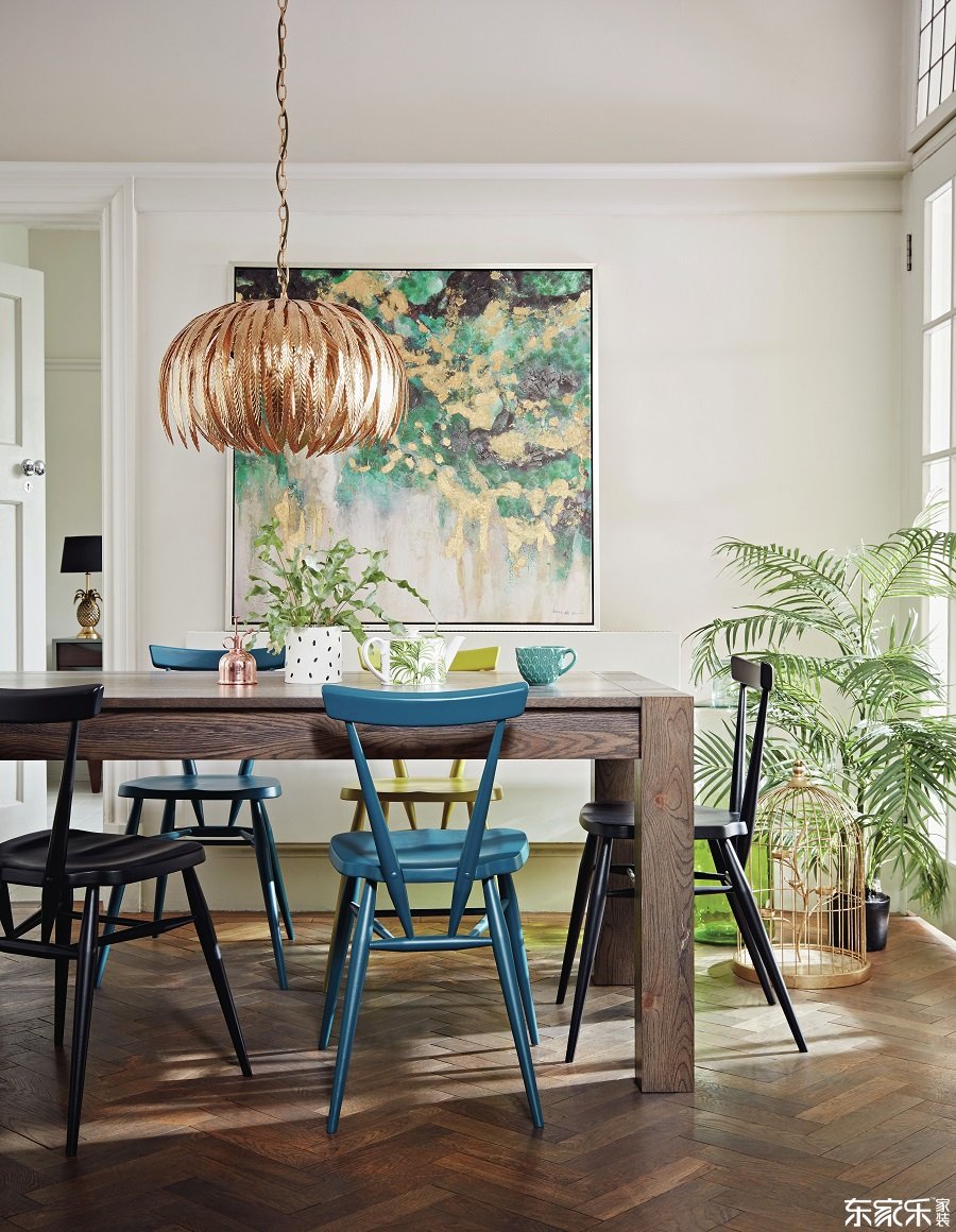 罕見的室內設想毛病和若何防止它們 - 均衡藝術作品與房間中的其余元素