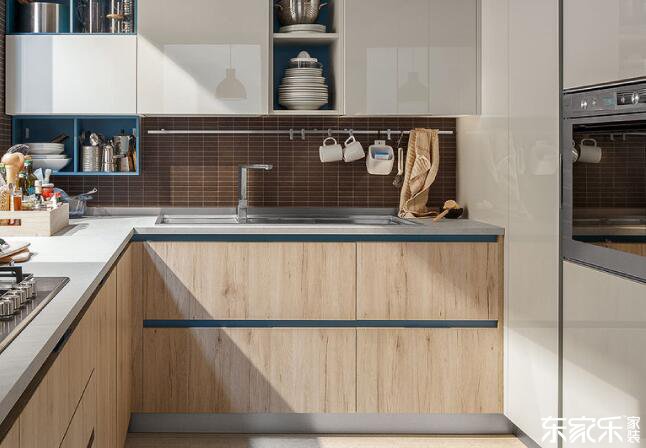 潔凈廚房油漬技能