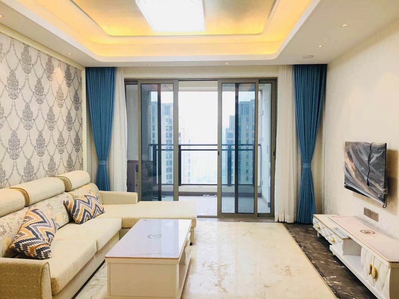 長沙金茂府100平米三房兩廳北歐繁復氣概裝修案例